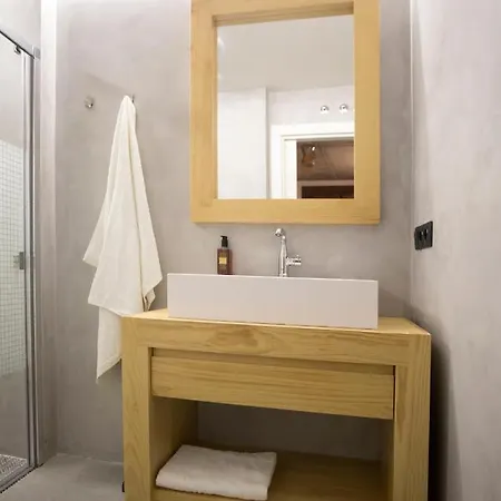 Erasmus Plaza Appartement *