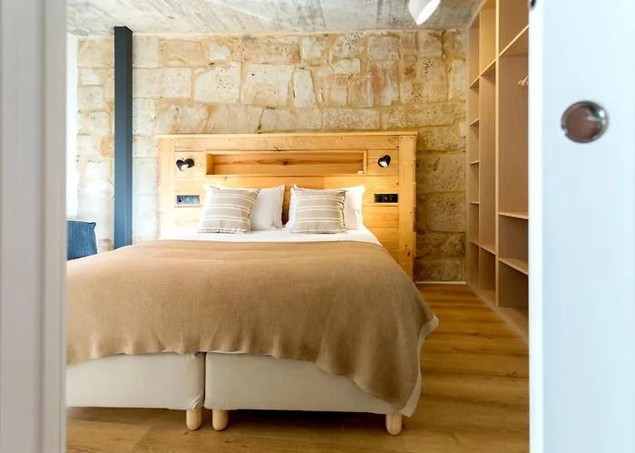 Erasmus Plaza * Salamanca